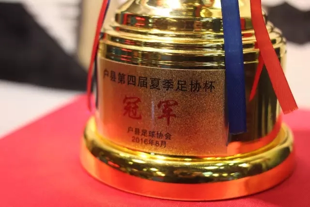 曼城希望之星滑落！26岁福登身价跌至7000万，状态低迷图赫尔放弃